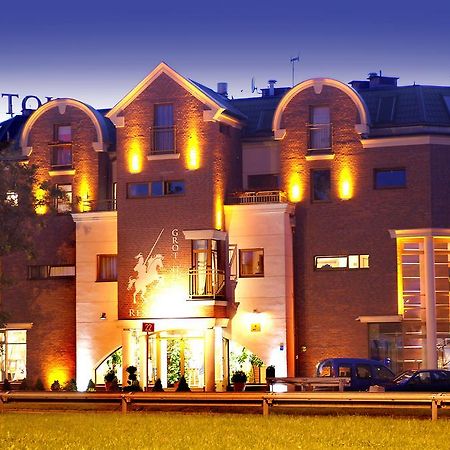 Grot Hotel Мальборк Екстер'єр фото