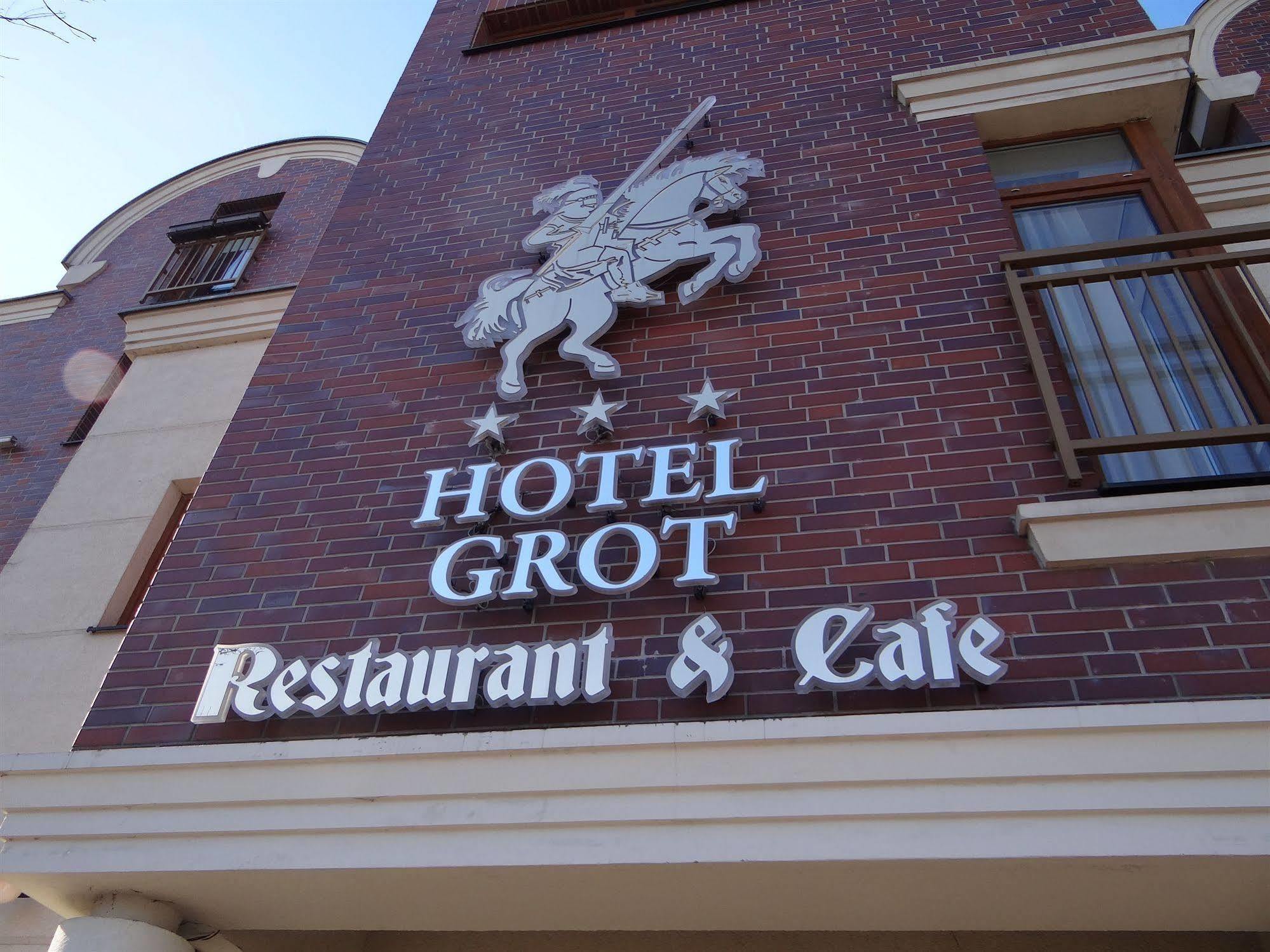 Grot Hotel Мальборк Екстер'єр фото