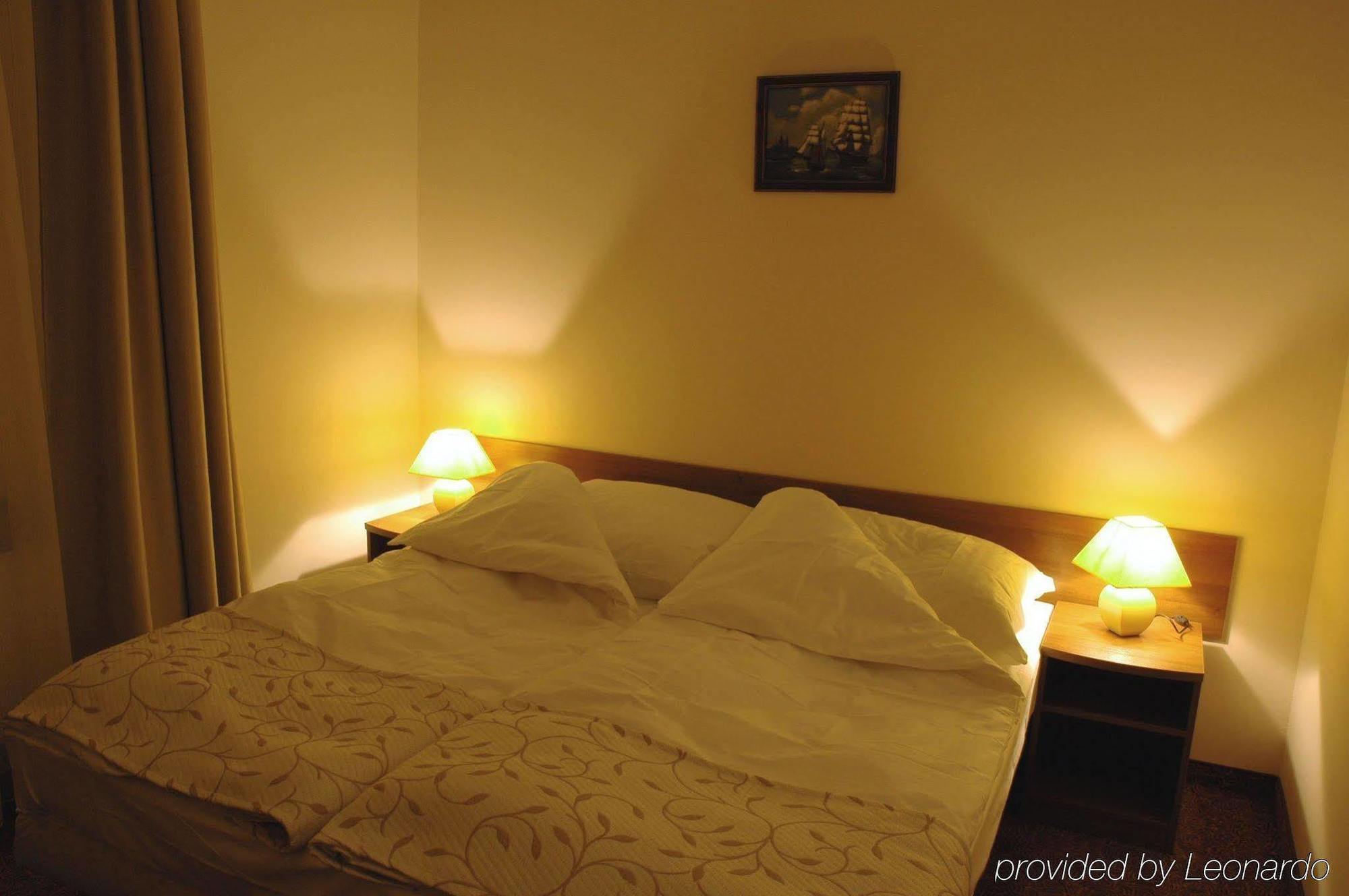 Grot Hotel Мальборк Екстер'єр фото
